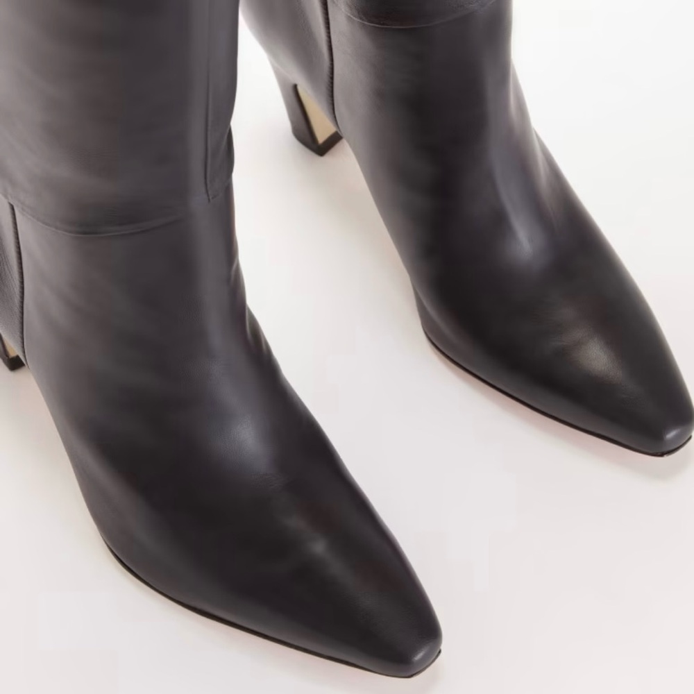 NEW Everlane Black Leather Knee High Pull On Banana Heel Boot in Size 5 - Picture 2 of 16